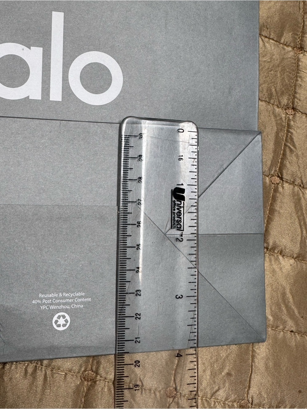 Alo Shopping Bag Gift Bag - Picture 6 of 8